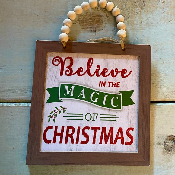 Other - 🔴 $1 Christmas Ornament Wooden Ball Christmas Ornament